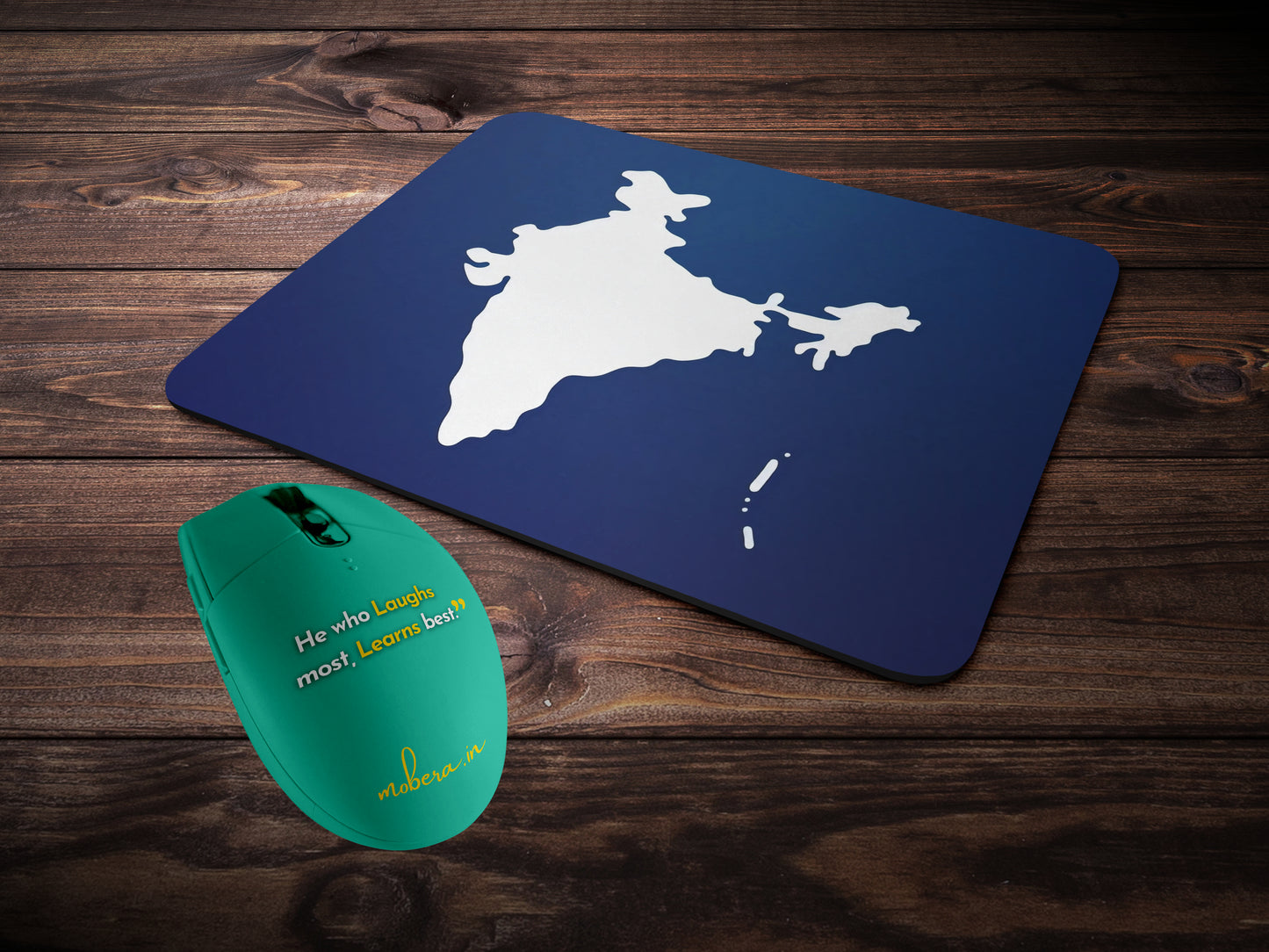 Minimalist India Map Outlinemousepad mockup style 2